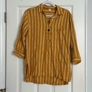 Old navy yellow striped shirt
